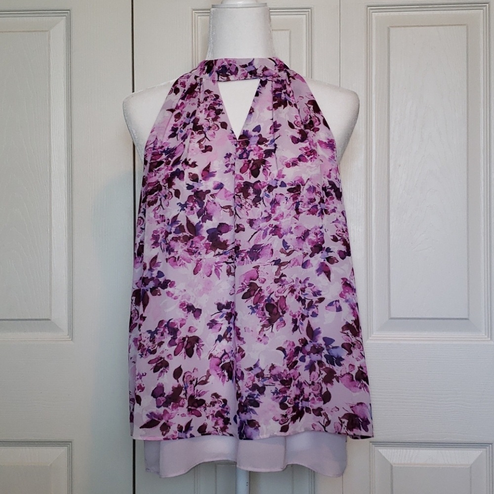 Rose + Olive Sleeveless Blouse